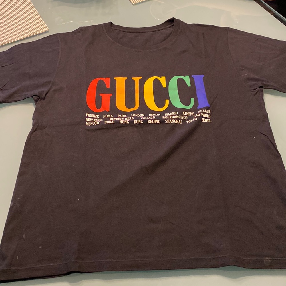Gucci T-Shirt - Size XL